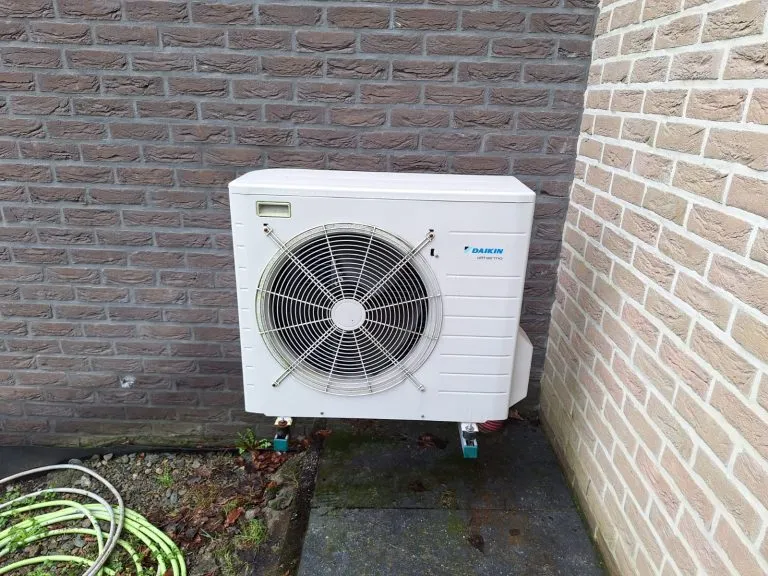 Pompe à chaleur Daikin unité extérieure